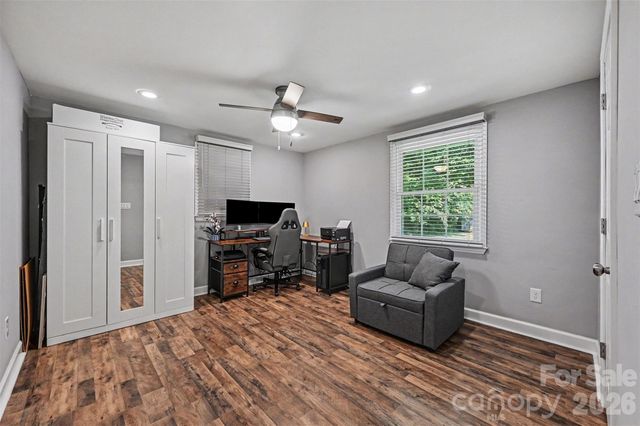 561 Primrose Lane NW, Concord, NC 28027
