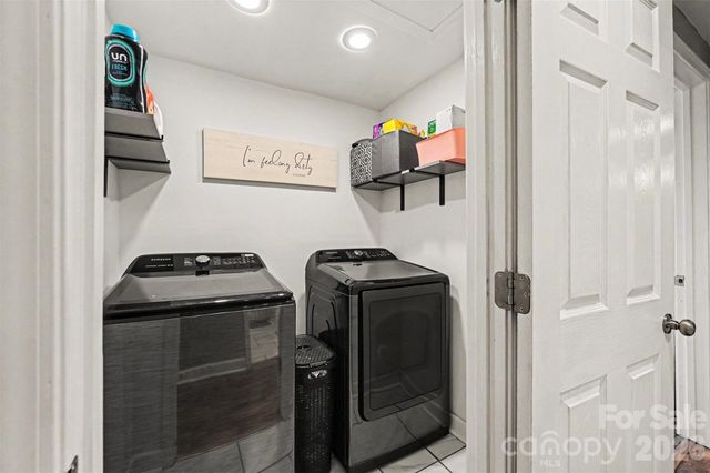 561 Primrose Lane NW, Concord, NC 28027