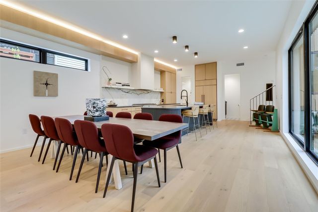 1609 W 12th ST, Austin, TX 78703