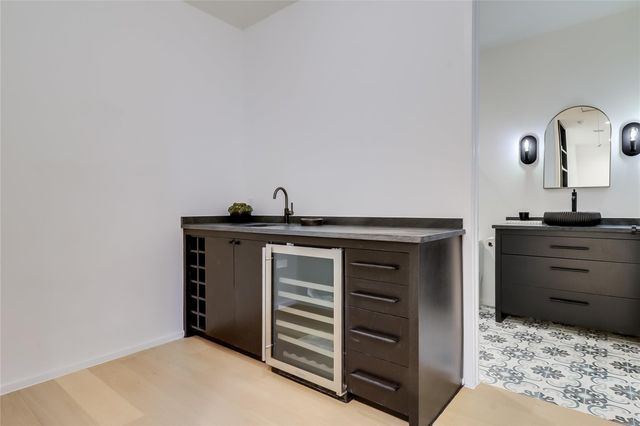1609 W 12th ST, Austin, TX 78703