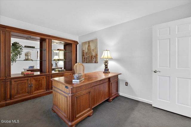 19 Carriage Lane, Brunswick, NY 12180