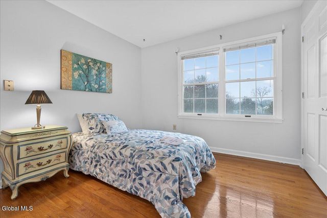 19 Carriage Lane, Brunswick, NY 12180