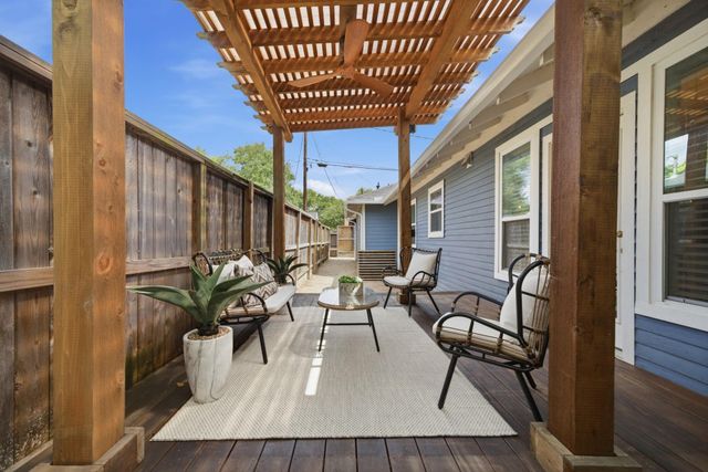 713 Wendel Street, Houston, TX 77009