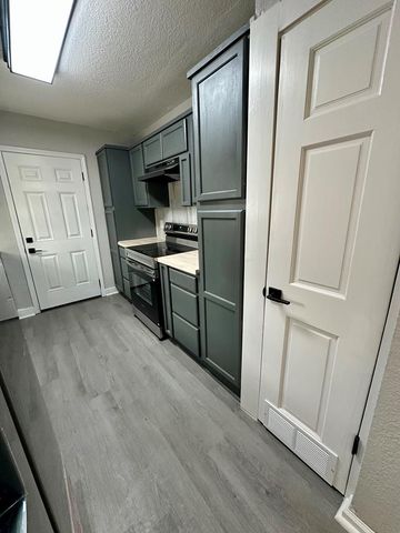 3203 Roosevelt Ave, Midland, TX 79703