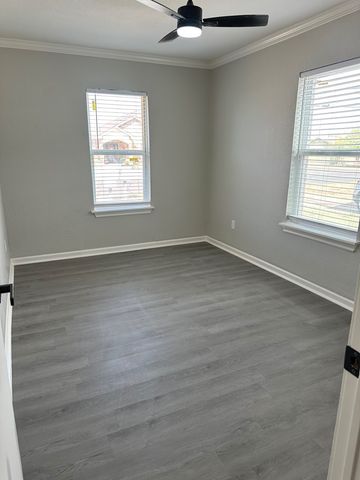 3203 Roosevelt Ave, Midland, TX 79703