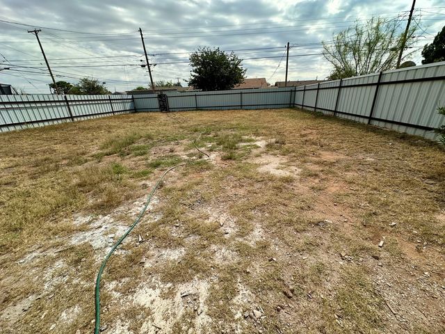 3203 Roosevelt Ave, Midland, TX 79703