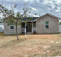 3203 Roosevelt Ave, Midland, TX 79703