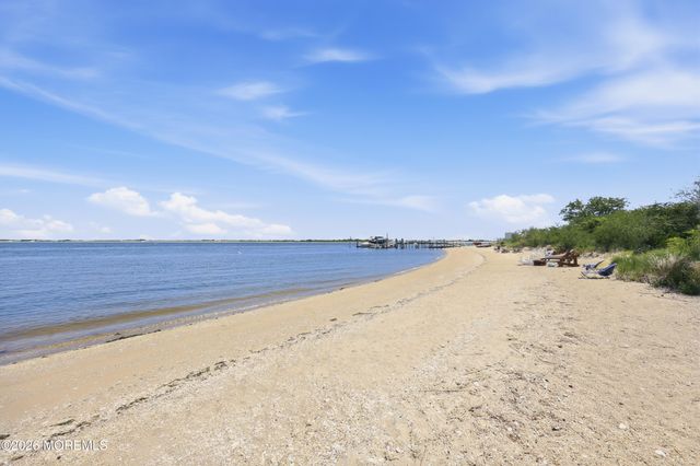 58 5th Street B, Highlands, NJ 07732