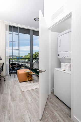 240 NW 25th Street 339, Miami, FL 33127