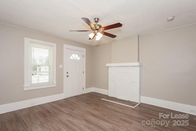 2208 Camp Greene Street, Charlotte, NC 28208