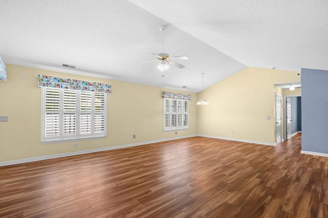 1537 Gulfstream Ct., Surfside Beach, SC 29575