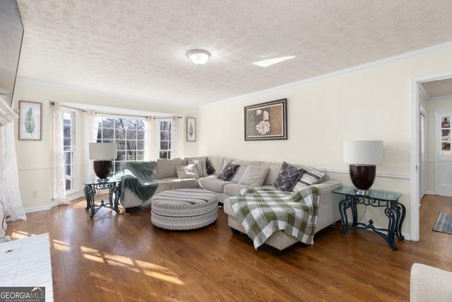 705 Springview Court, Roswell, GA 30076