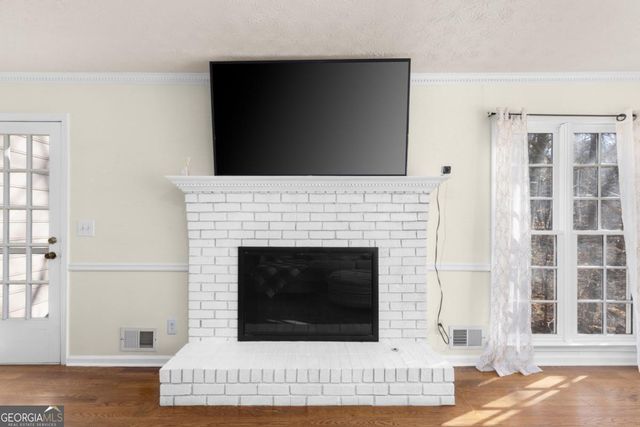 705 Springview Court, Roswell, GA 30076