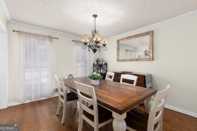 705 Springview Court, Roswell, GA 30076