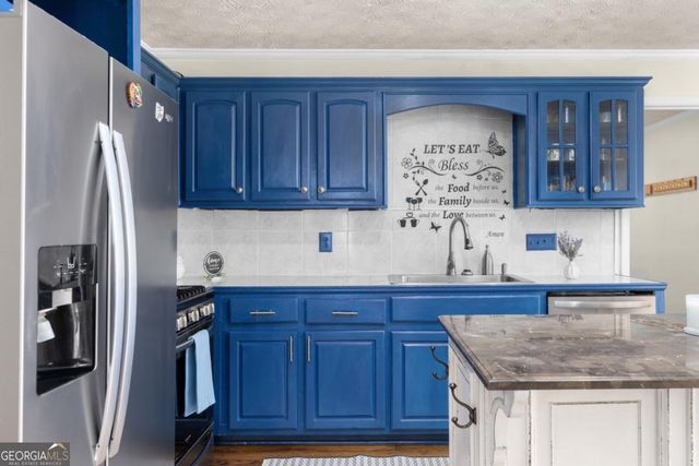 705 Springview Court, Roswell, GA 30076