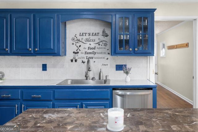 705 Springview Court, Roswell, GA 30076