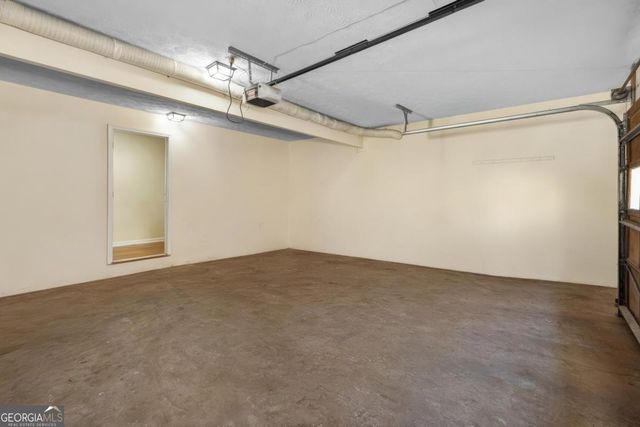 705 Springview Court, Roswell, GA 30076