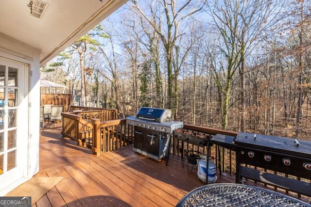 705 Springview Court, Roswell, GA 30076