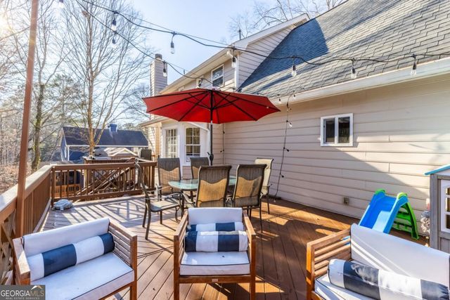 705 Springview Court, Roswell, GA 30076