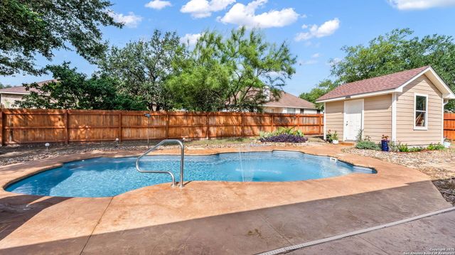 2204 Geneva, Castroville, TX 78009