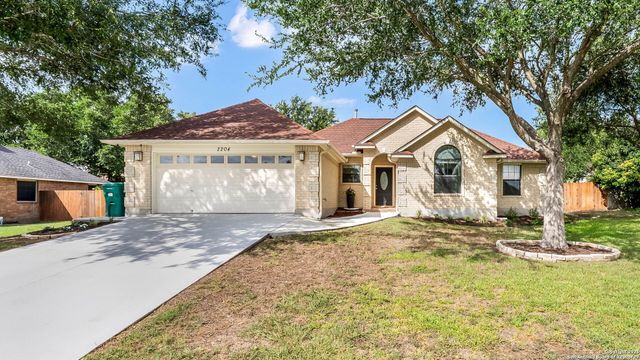 2204 Geneva, Castroville, TX 78009