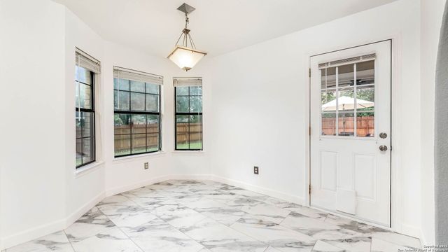 2204 Geneva, Castroville, TX 78009