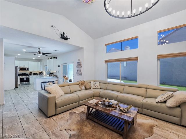 1557 Point Kirby Avenue, Las Vegas, NV 89123