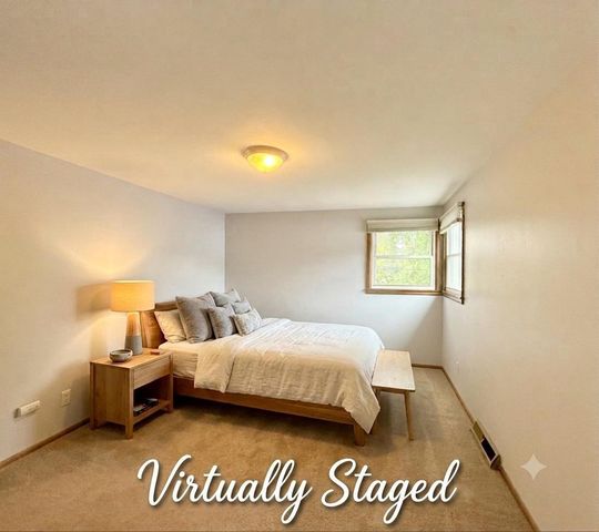 2250 N 103rd Street, Wauwatosa, WI 53226