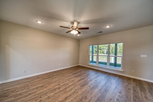 60 DRYSDALE CV, Atoka, TN 38004