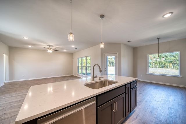 60 DRYSDALE CV, Atoka, TN 38004