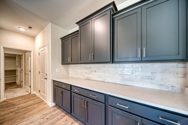 60 DRYSDALE CV, Atoka, TN 38004