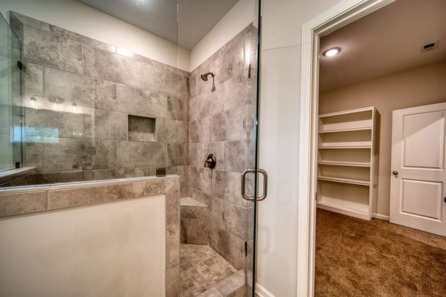 60 DRYSDALE CV, Atoka, TN 38004