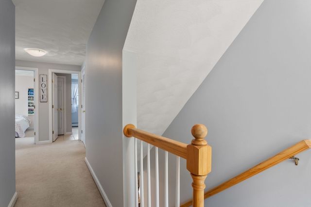 101 Orchard St, Tewksbury, MA 01876