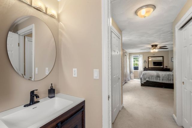 101 Orchard St, Tewksbury, MA 01876