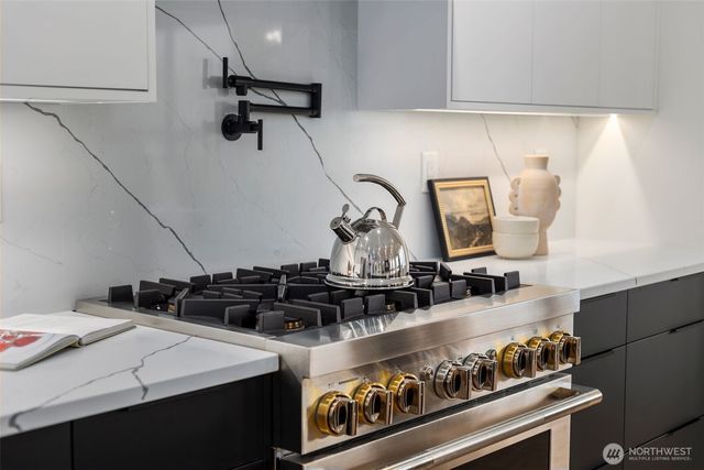 5301 N Commercial Street, Ruston, WA 98407