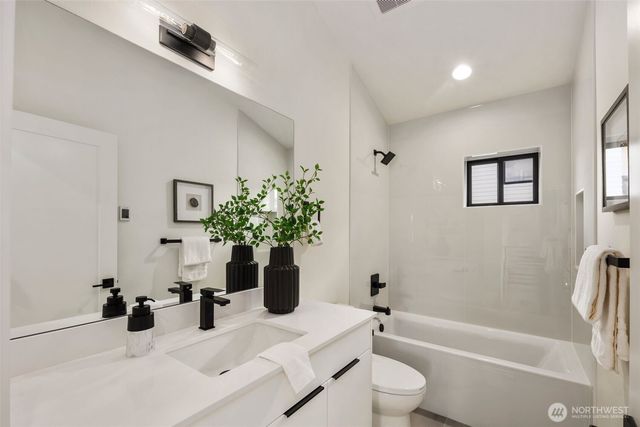 5301 N Commercial Street, Ruston, WA 98407