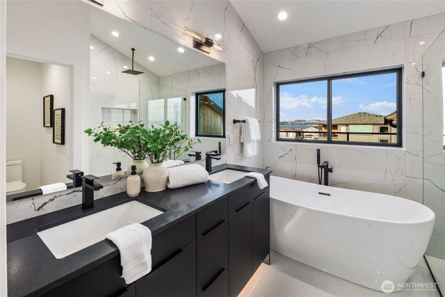 5301 N Commercial Street, Ruston, WA 98407