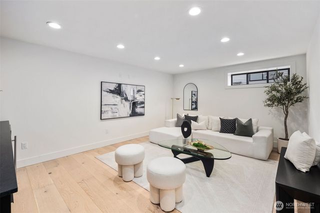 5301 N Commercial Street, Ruston, WA 98407