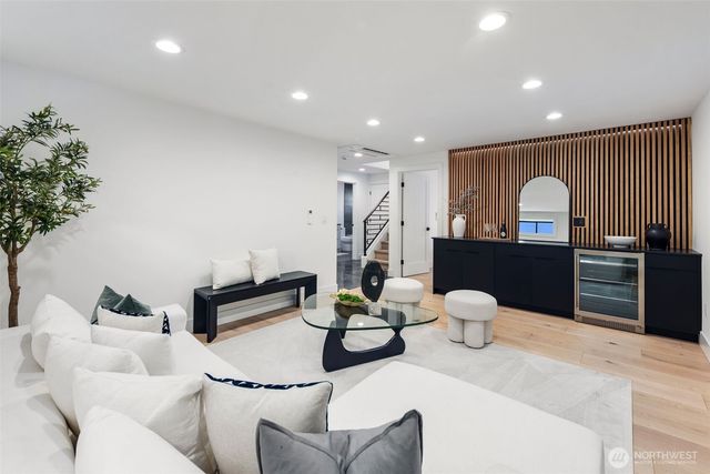 5301 N Commercial Street, Ruston, WA 98407