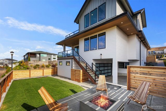 5301 N Commercial Street, Ruston, WA 98407