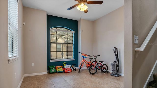 10235 VILLA PALAZZO COURT, Tampa, FL 33615