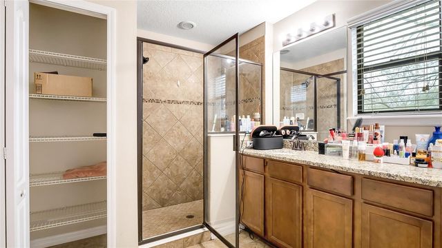 10235 VILLA PALAZZO COURT, Tampa, FL 33615