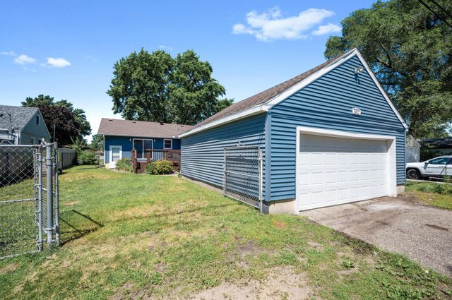5312 Irving Avenue N, Brooklyn Center, MN 55430