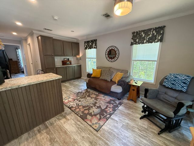 397 Phillips Drive, Freeport, FL 32439