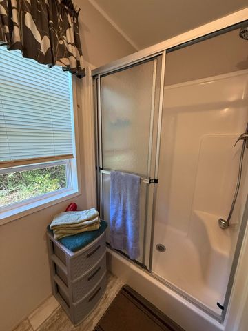 397 Phillips Drive, Freeport, FL 32439