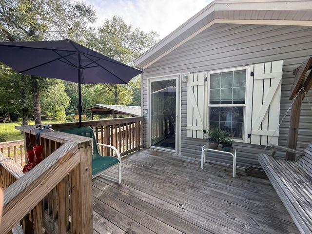 397 Phillips Drive, Freeport, FL 32439