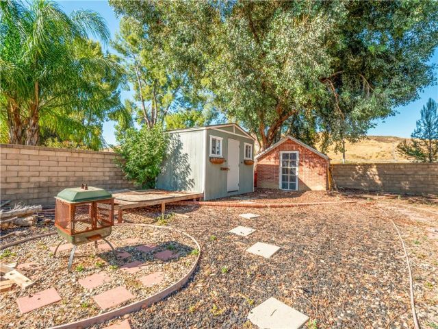 32248 Green Hill, Castaic, CA 91384