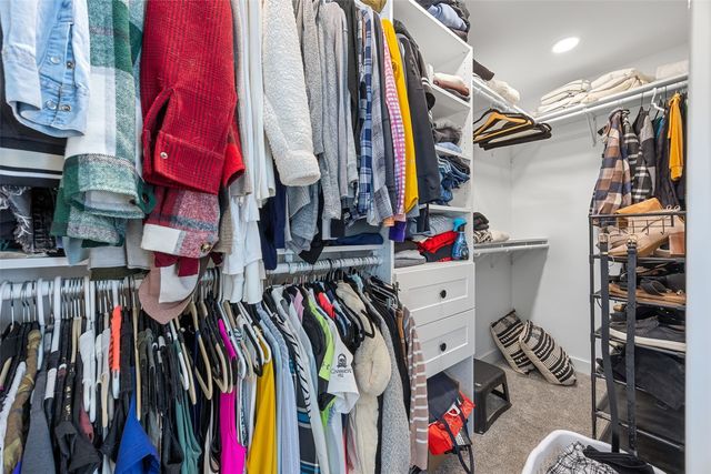 2451 Grande Avenue SE, Cedar Rapids, IA 52403