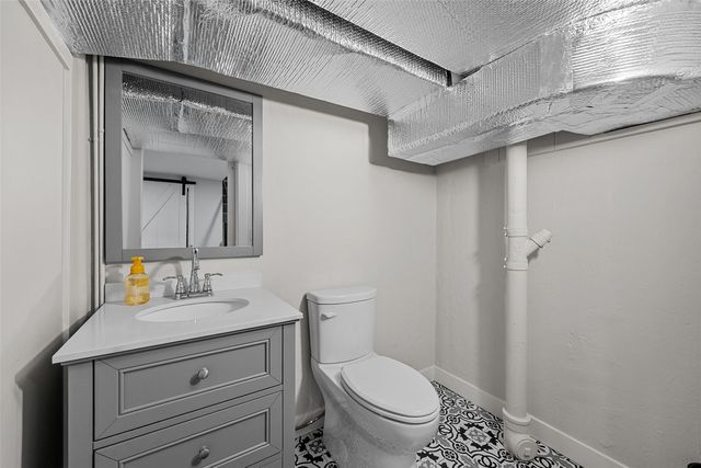 2451 Grande Avenue SE, Cedar Rapids, IA 52403