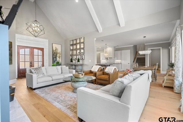 5502 NATHAN DR, Chandler, TX 75758